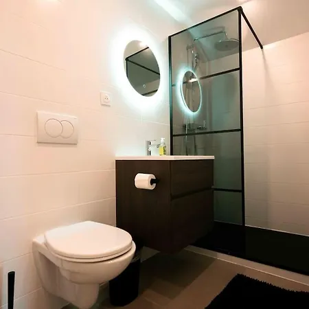 6 Centre Avec Parking * 엑스레뱅