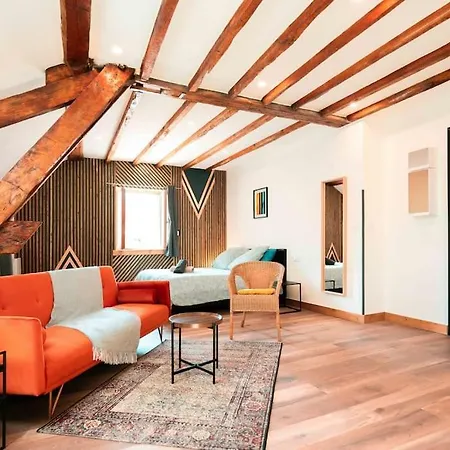 Διαμέρισμα 6 Centre Avec Parking *